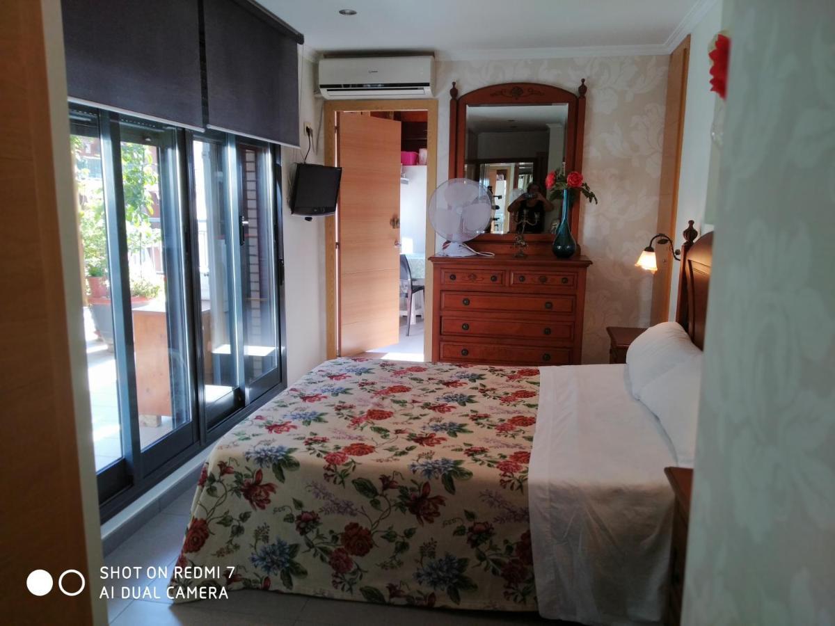 Habitacion Familiar En Un Atico Con Gran Terraza Y,Cocina ,En La Playa Бурриана Экстерьер фото