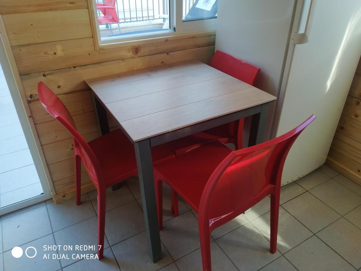 Habitacion Familiar En Un Atico Con Gran Terraza Y,Cocina ,En La Playa Бурриана Экстерьер фото