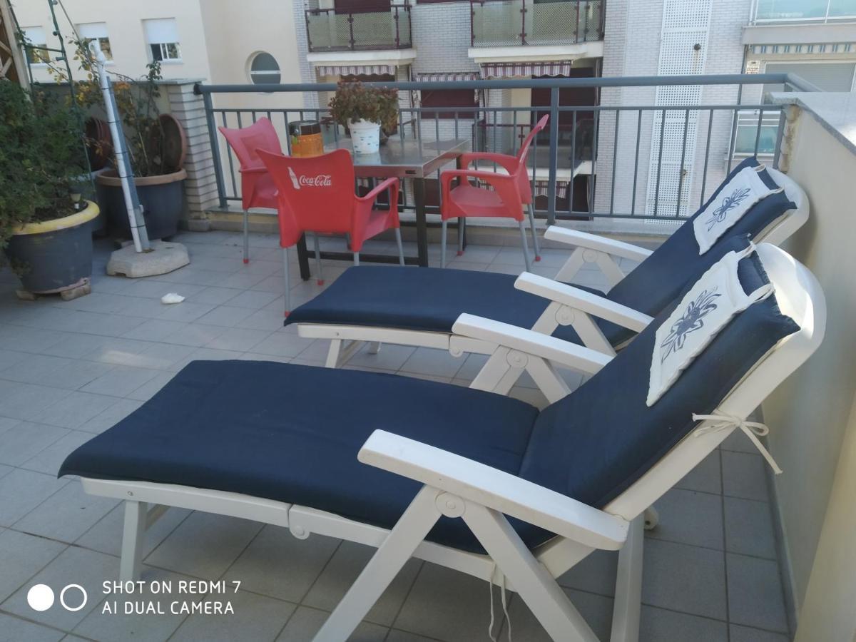 Habitacion Familiar En Un Atico Con Gran Terraza Y,Cocina ,En La Playa Бурриана Экстерьер фото