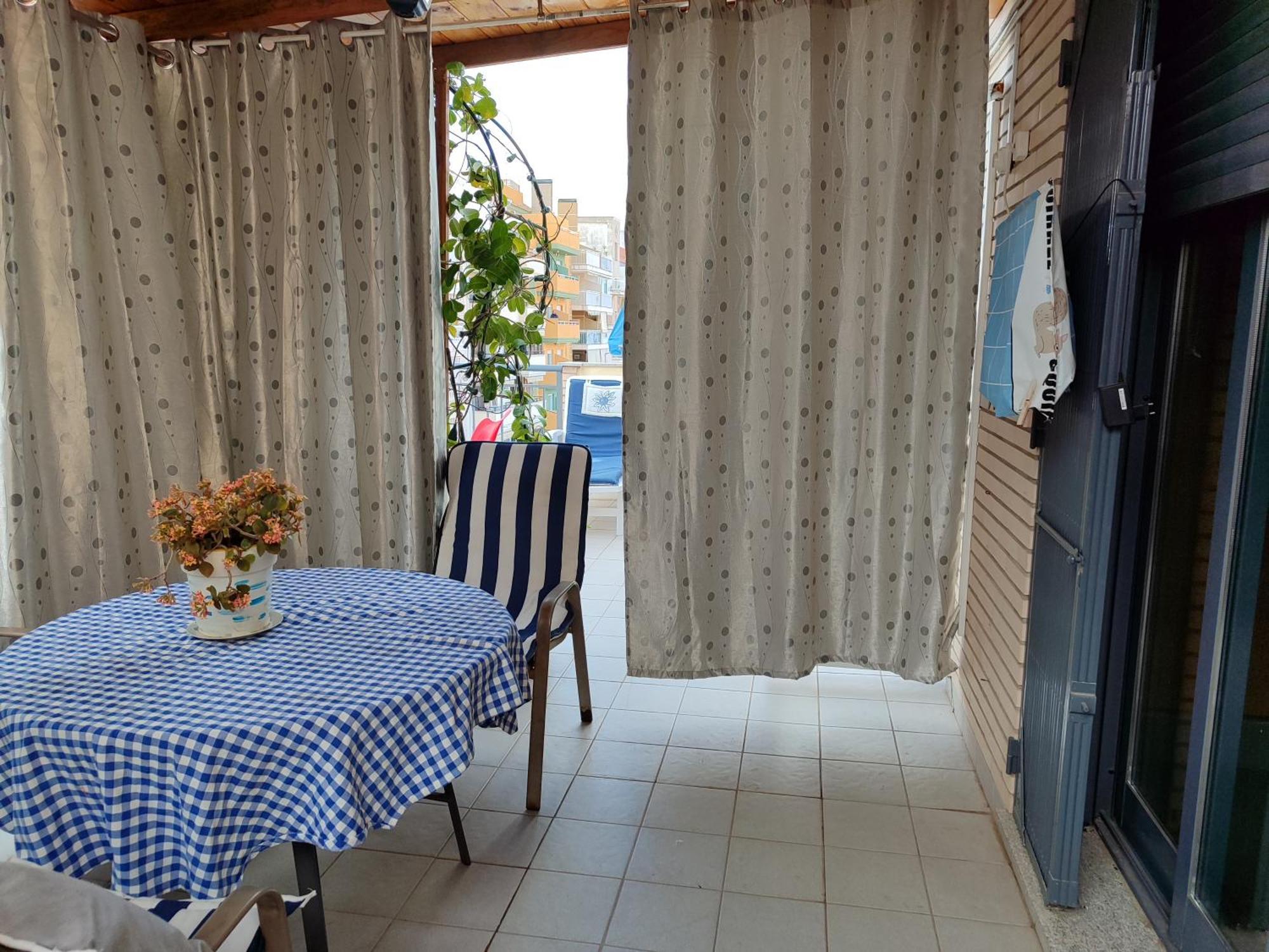 Habitacion Familiar En Un Atico Con Gran Terraza Y,Cocina ,En La Playa Бурриана Экстерьер фото