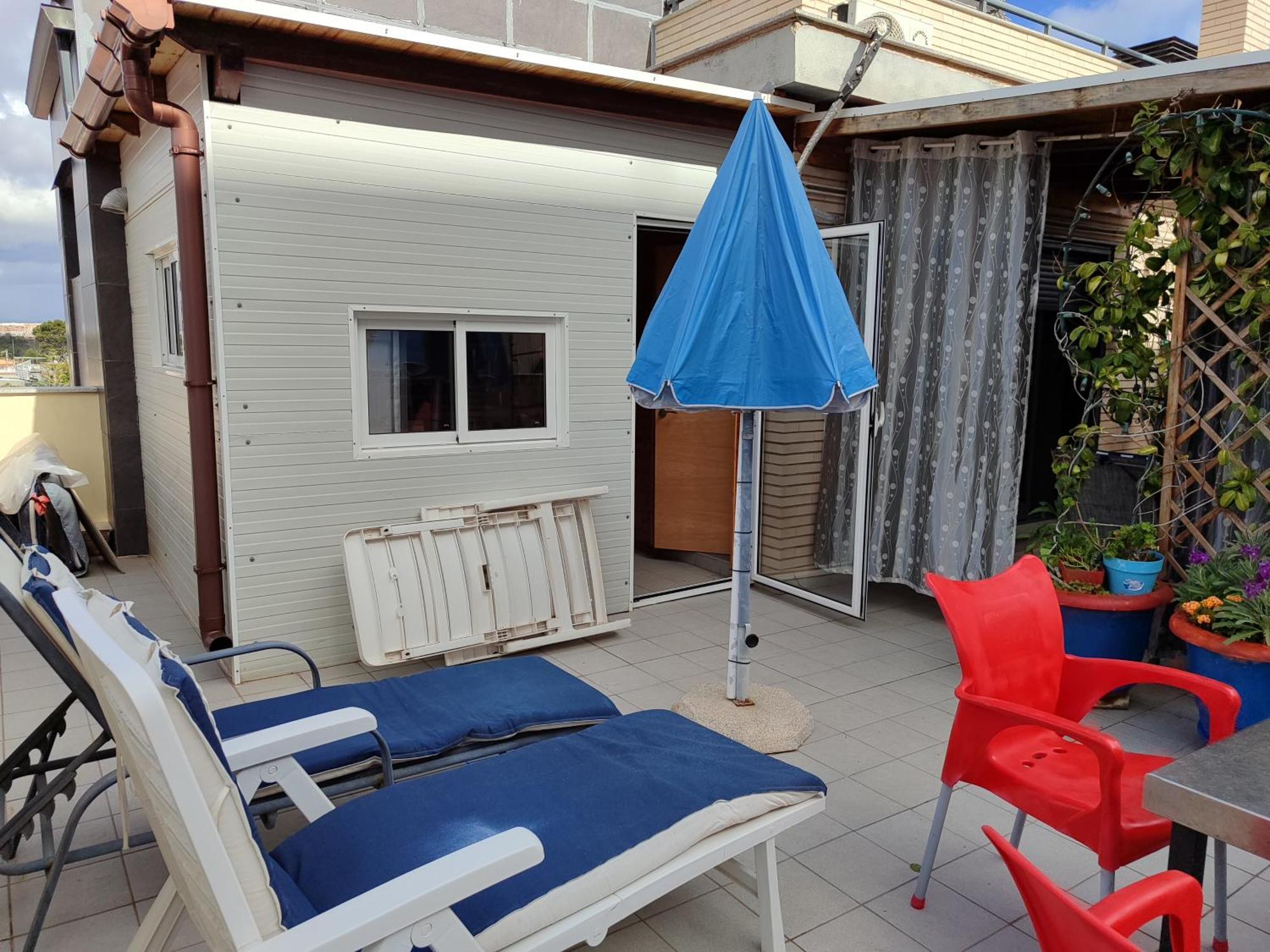 Habitacion Familiar En Un Atico Con Gran Terraza Y,Cocina ,En La Playa Бурриана Экстерьер фото