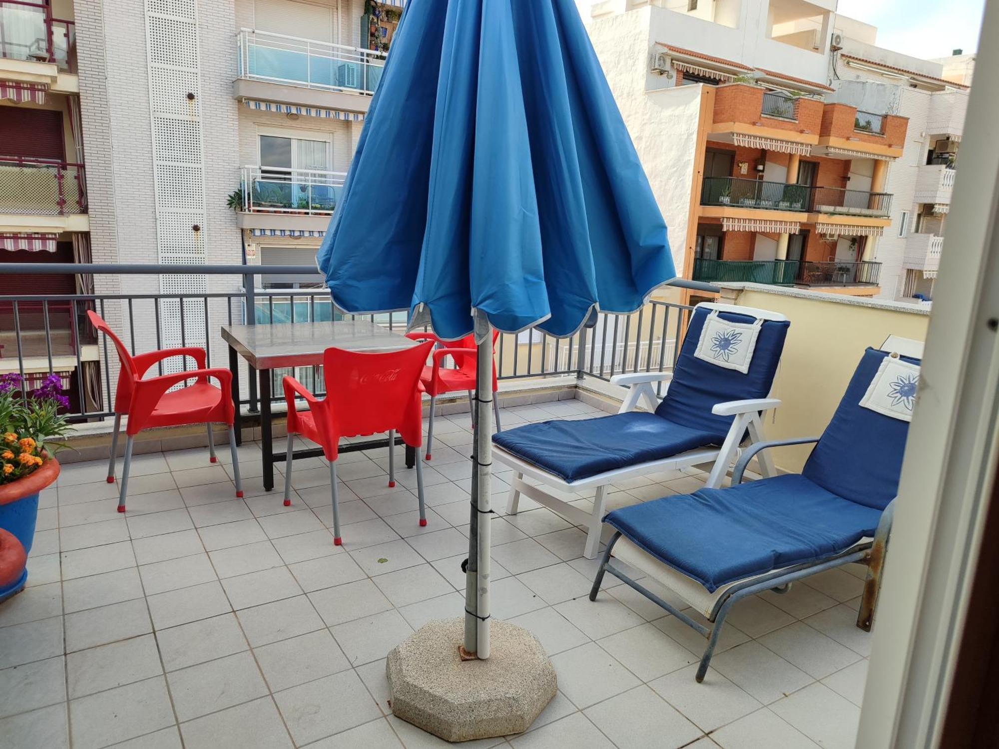 Habitacion Familiar En Un Atico Con Gran Terraza Y,Cocina ,En La Playa Бурриана Экстерьер фото